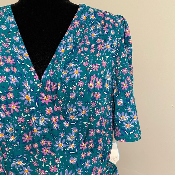 NWT Draper James Blue and Purple Floral True Wrap Dress - Picture 5 of 16